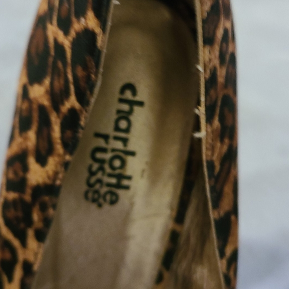 Charlotte Russe leopard heels - Picture 5 of 6